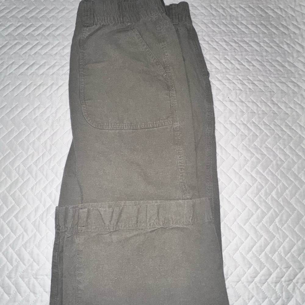 Duluth Olive Capris